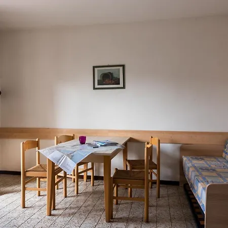 Sunny Escape With Private Garden Apartment Bibione