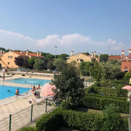 Sunny Escape With Private Garden * Bibione