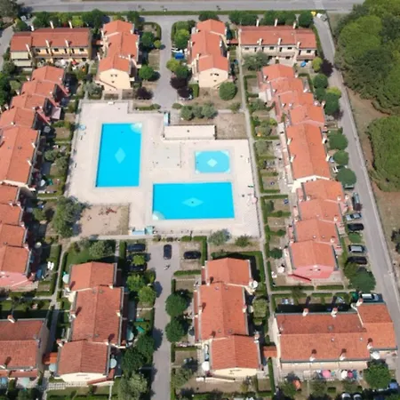 Sunny Escape With Private Garden *